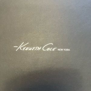 Beautiful Kenneth Cole New York leather boots with zipper brown leather stitch